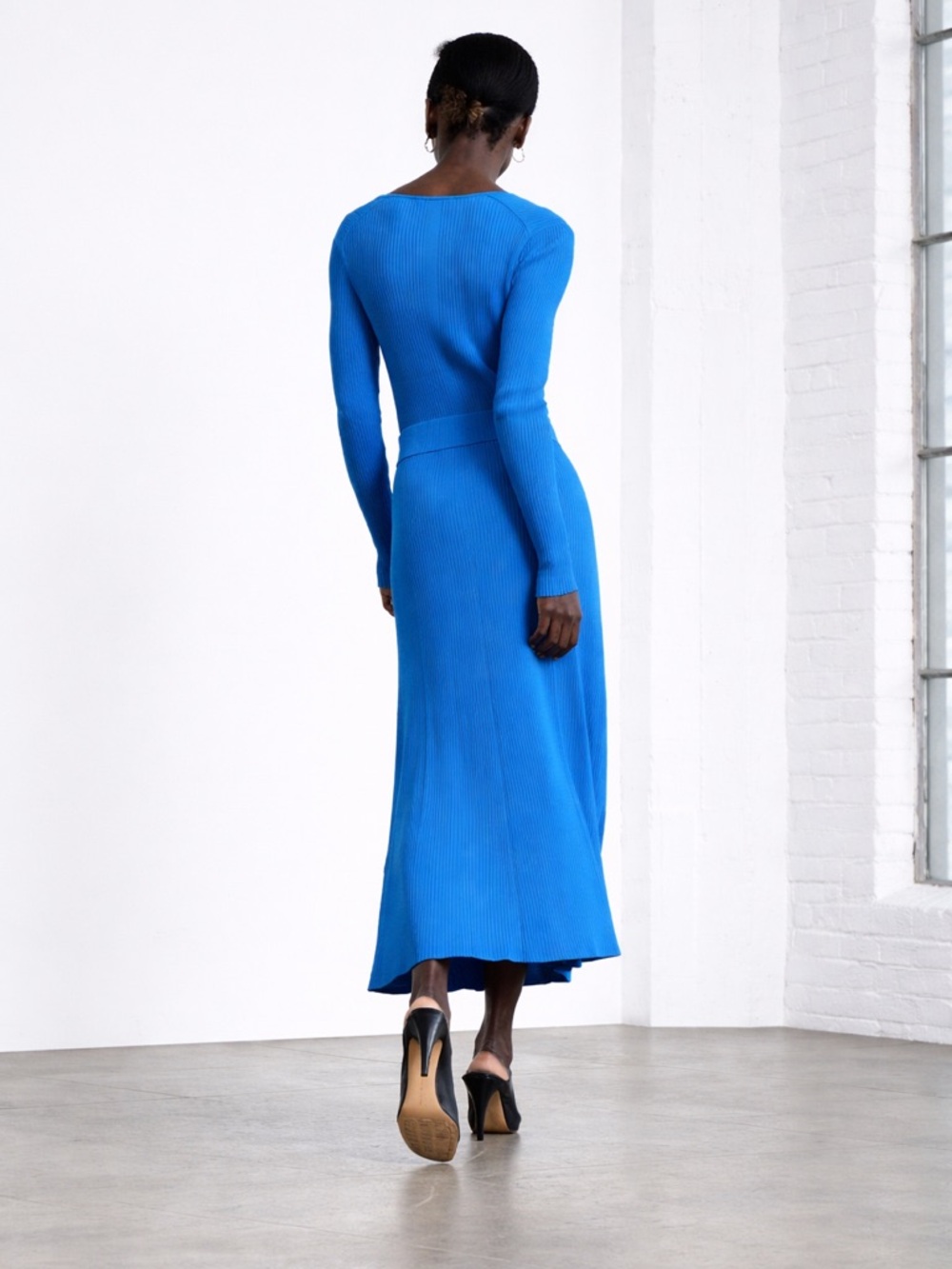 Everlane the ribbed knit skirt brilliant blue small